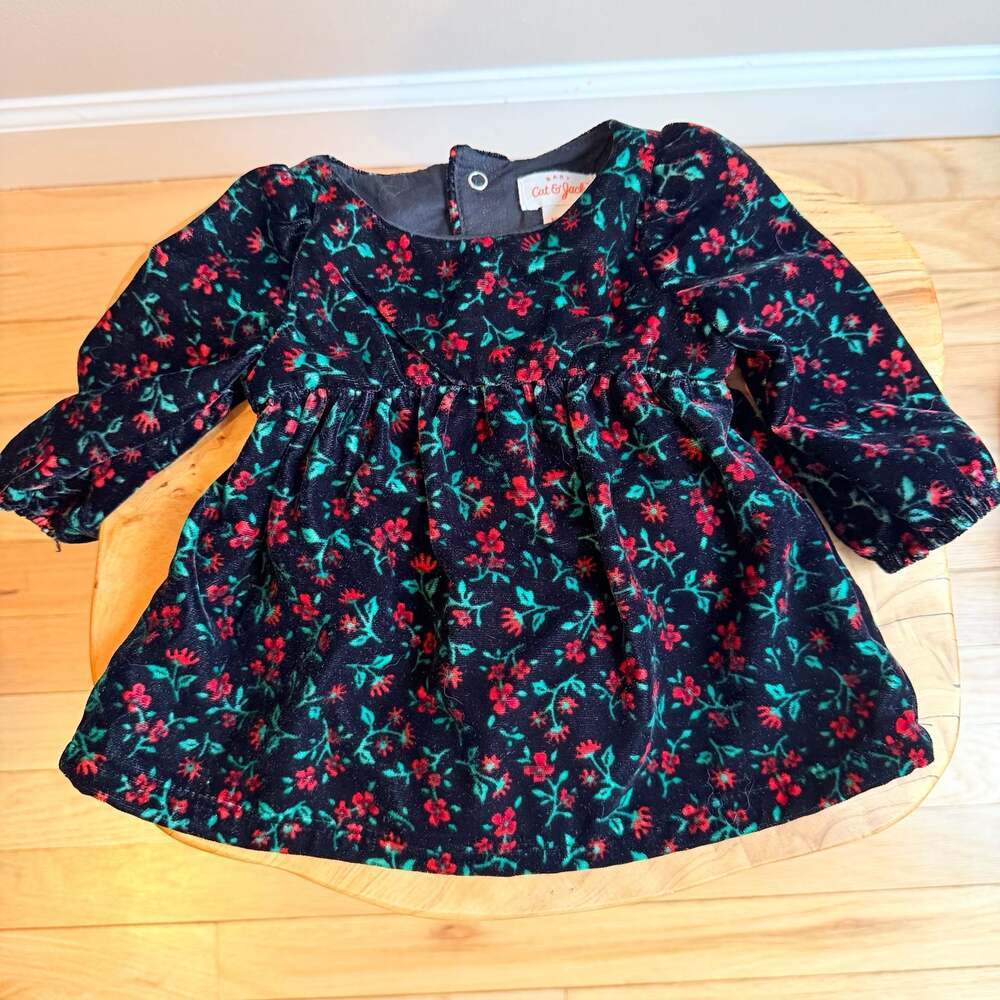 Cat & Jack Baby Girls' Velour Floral Long Sleeve Dress with Bloomers Set Newborn